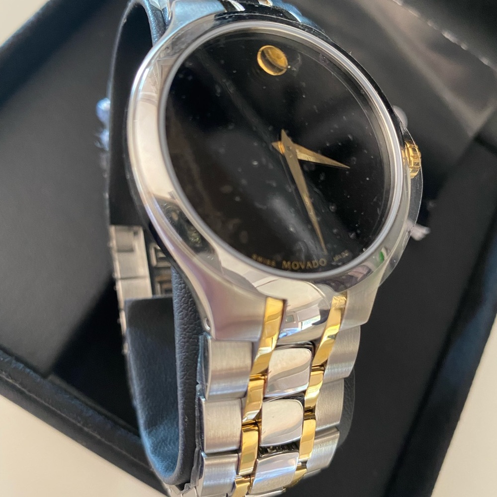 New Movado Men's Black Dial Two-Tone Gold & Silver Watch #0606958 - Picture 3 of 6